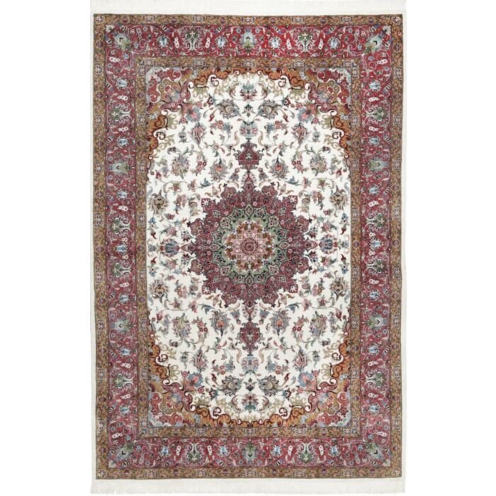 Ghom Silk
