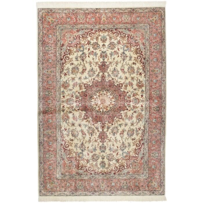 Ghom Silk