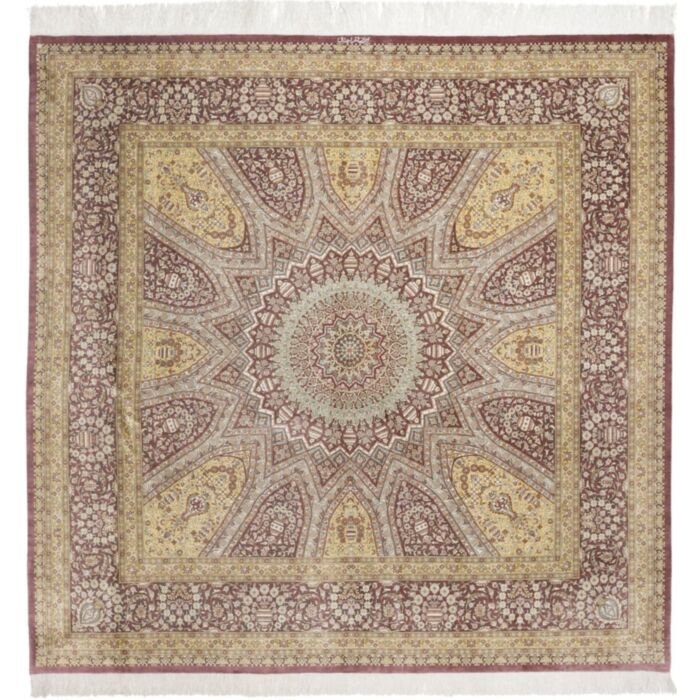Ghom Silk 