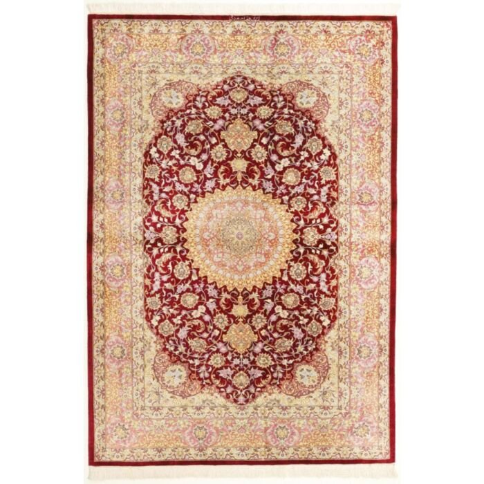 Ghom Silk