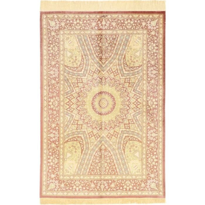 Ghom Silk 