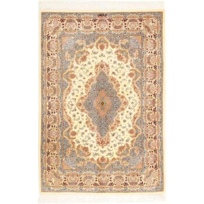 Ghom Silk 