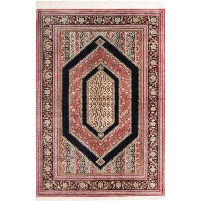 Ghom Silk