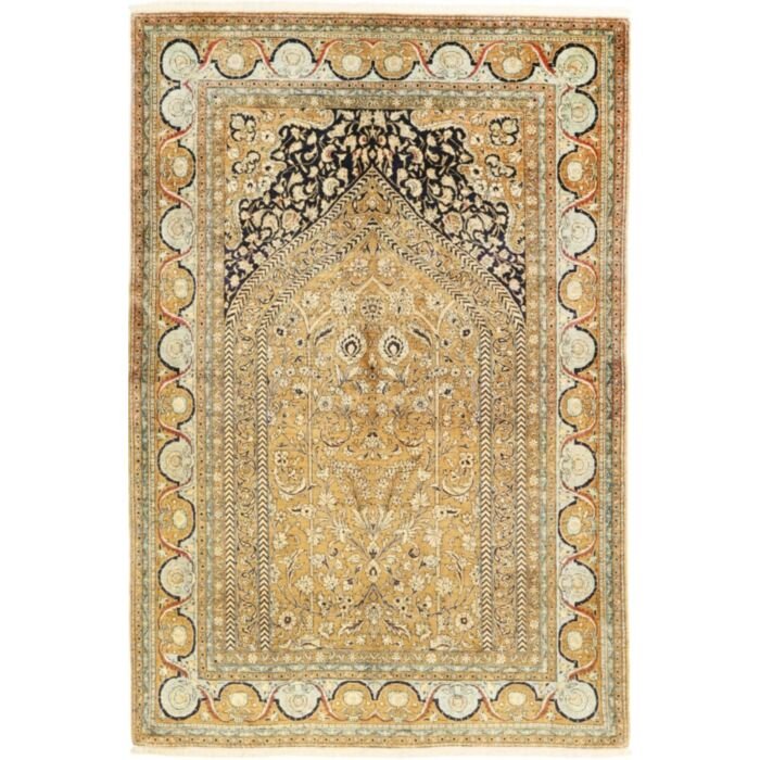 Ghom Silk